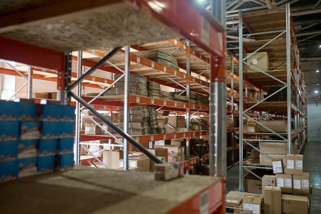 small warehouse space for rent